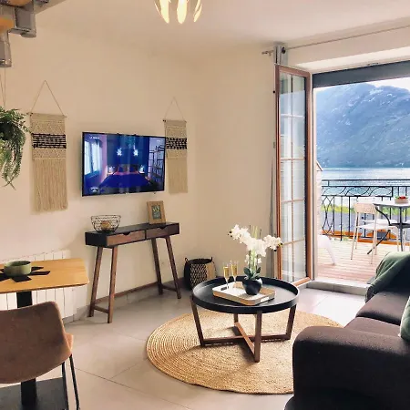 T2, Vue Lac, Climatise, Parking, Confort